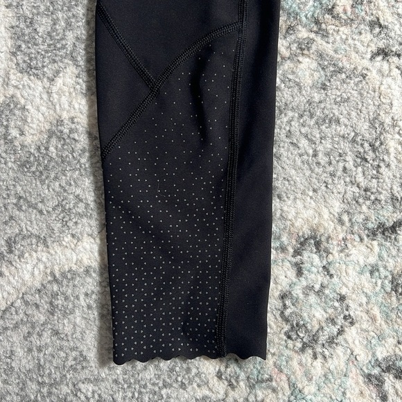 Lululemon Tight Stuff Tight II *25" - Picture 4 of 12